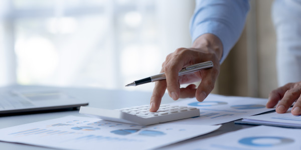 Intermediación Financiera Hipotecaria para Activos / Bienes Inmuebles Cuenca · Asesoramiento Fiscal relacionado con Inversiones